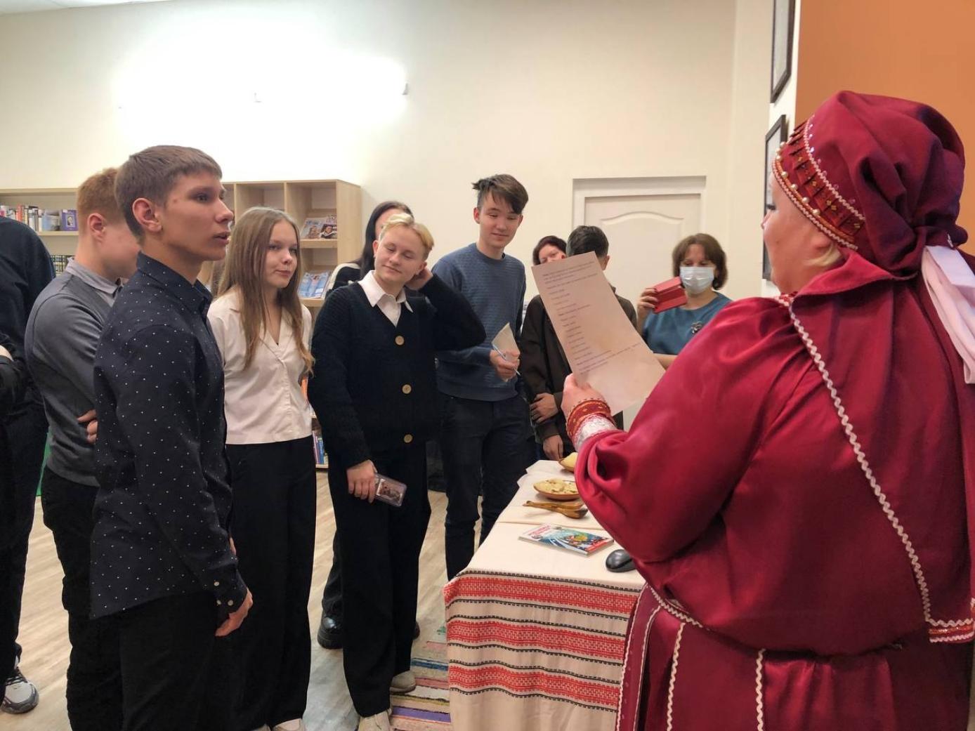 29 февраля квест-рум "Гоголевские "Вечера..." посетили учащиеся 9 "В" класса МОУ СОШ № 1 им. А. С. Пушкина