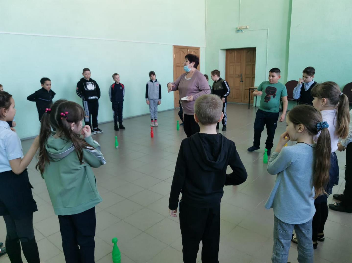 В Детском секторе РДК 17 мая прошла игровая - развлекательная программа "Джунгли зовут" В Детском секторе РДК 17 мая прошла игровая - развлекательная программа "Джунгли зовут"