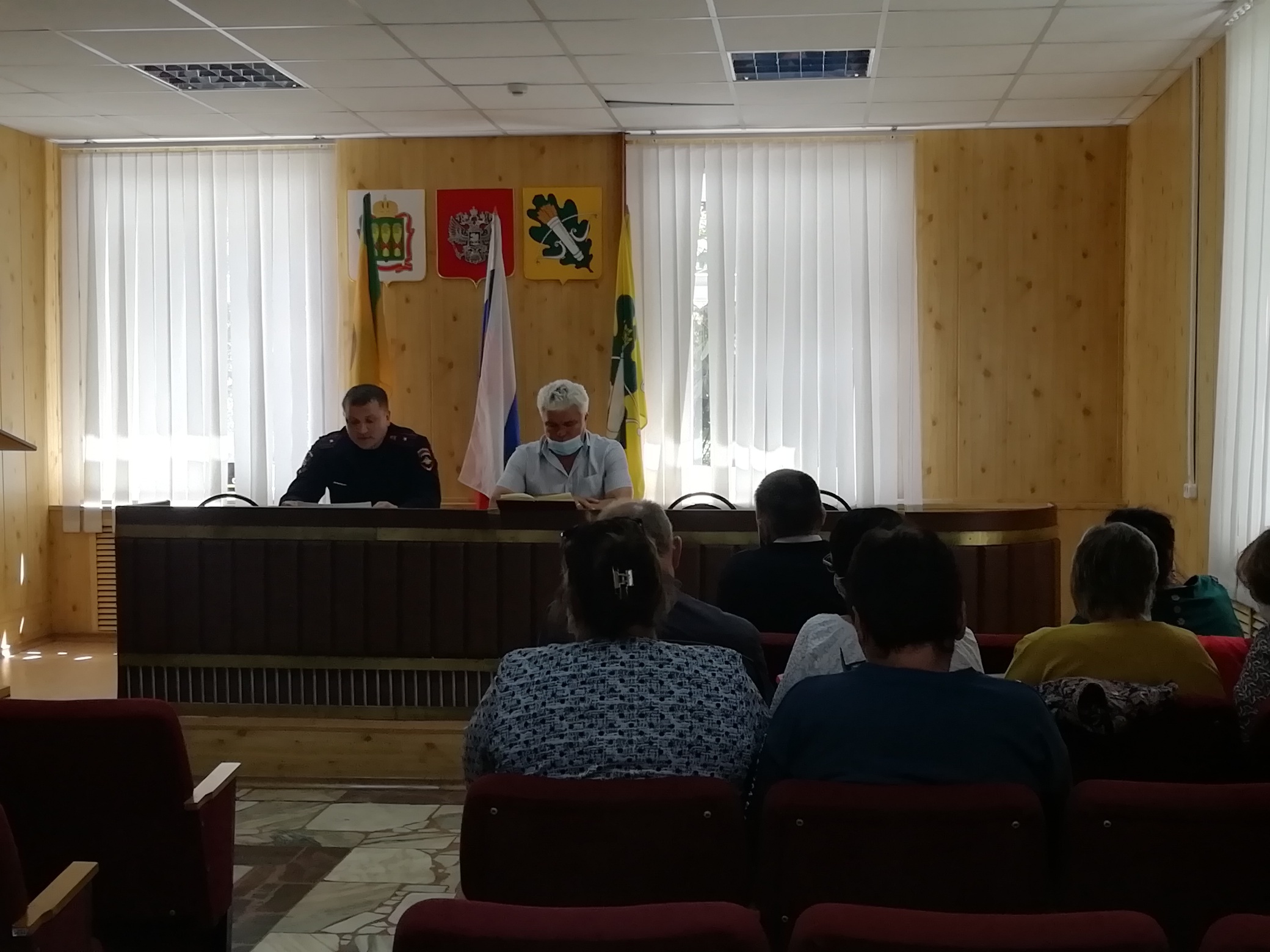 В Администрации Колышлейского района 1 марта 2022 года состоялось заседание межведомственной комиссии по безопасности дорожного движения В Администрации Колышлейского района 1 марта 2022 года состоялось заседание межведомственной комиссии по безопасности дорожного движения