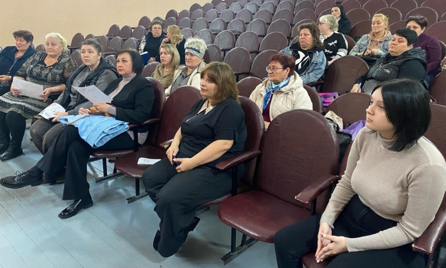 В р.п.Колышлей 10 октября в районном Доме культуры прошел семинар В р.п.Колышлей 10 октября в районном Доме культуры прошел семинар