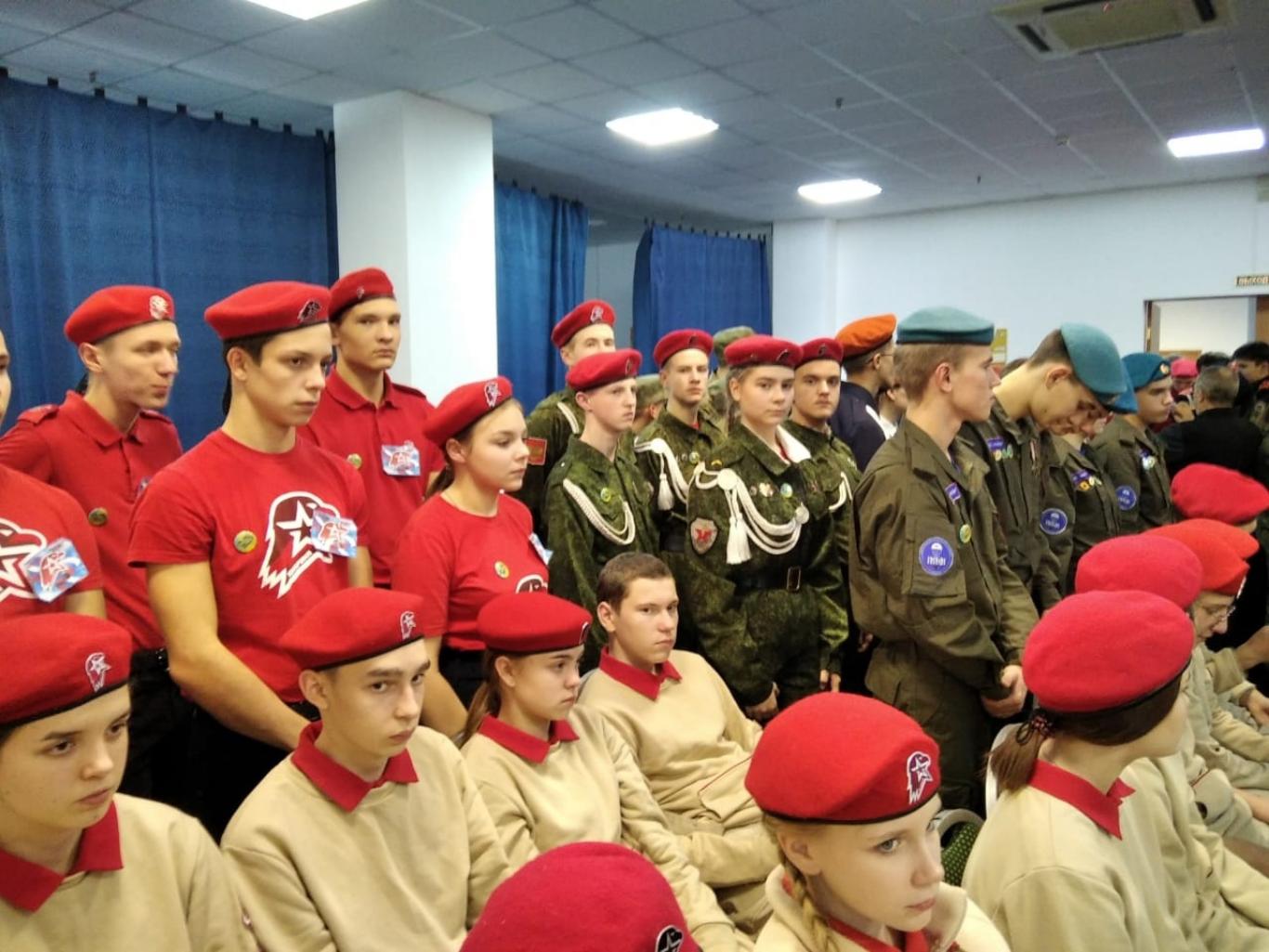 Команда "Патриот" МОУ СОШ № 2 р. п. Колышлей  приняла участие в областной военно-спортивной игре "Сурский рубеж"