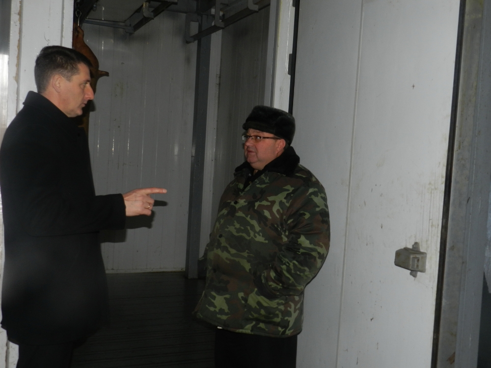 Глава Администрации Колышлейского района Александр Спирягин 15 ноября 2018 года в рамках личного приема посетил предприятие индивидуального предпринимателя Алексашина Е.В.