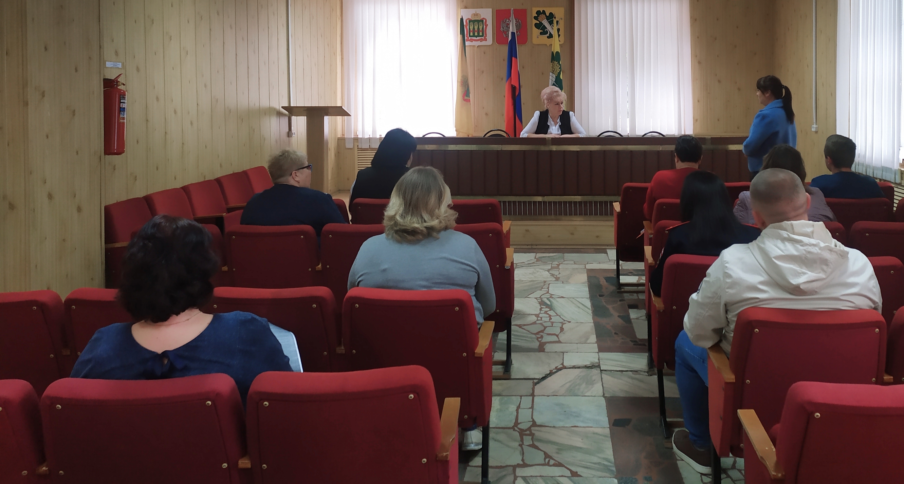 14 июня состоялось очередное заседание комиссии по делам несовершеннолетних и защите их прав Колышлейского района 14 июня состоялось очередное заседание комиссии по делам несовершеннолетних и защите их прав Колышлейского района