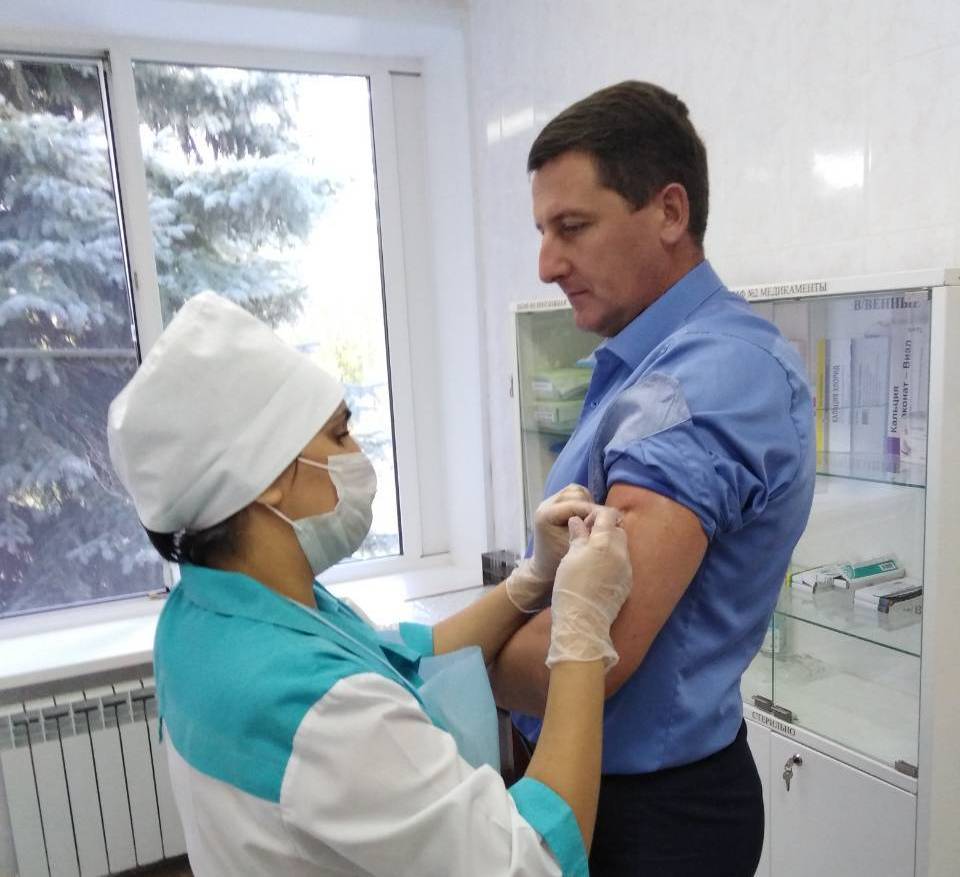 В Колышлейском районе продолжается вакцинации против гриппа В Колышлейском районе продолжается вакцинации против гриппа