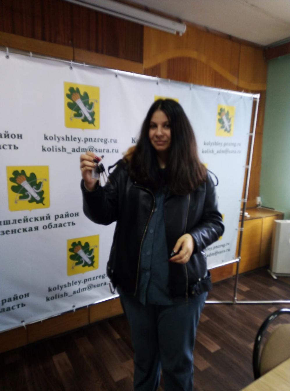 Торжественное вручение комплекта ключей от жилых помещений детям-сиротам и детям, оставшимся без попечения родителей.