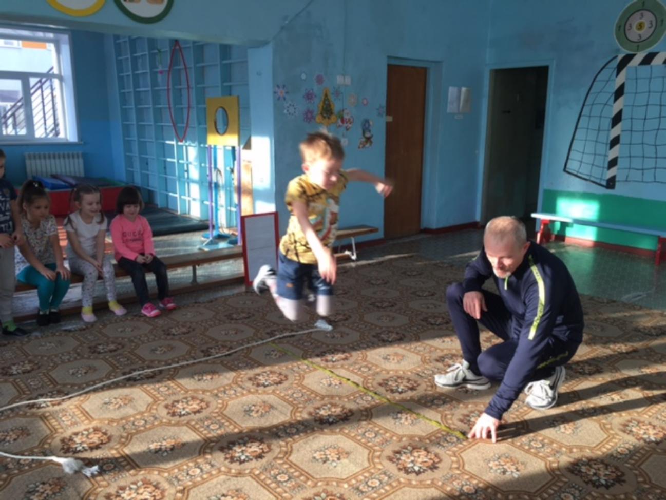 27 января 2023 года в детском саду "Улыбка" р.п.Колышлей состоялось принятие норм ГТО у детей
