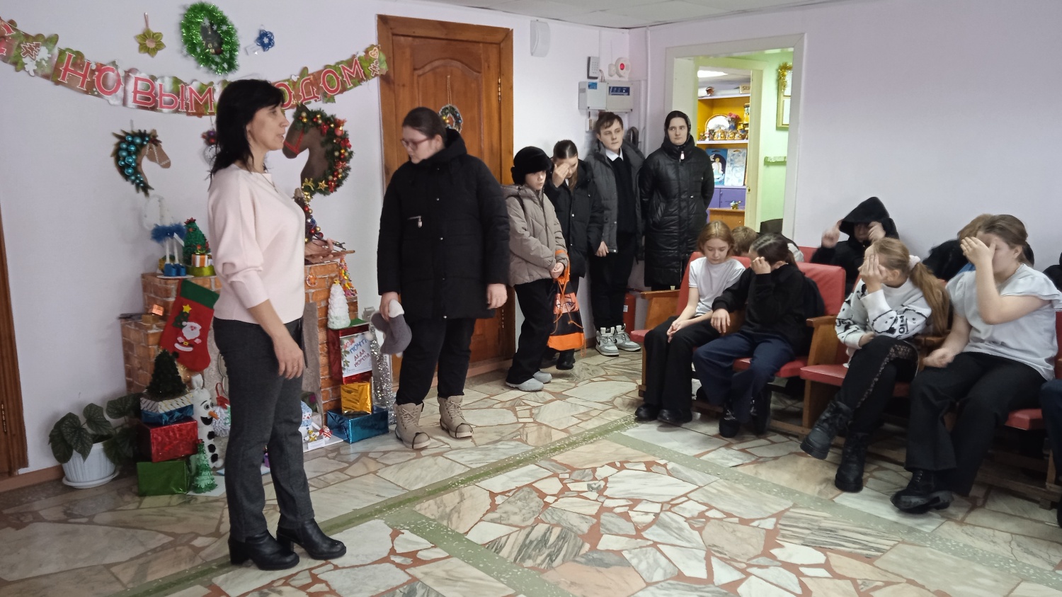 В Доме детского творчества  совместно с заповедником «Приволжская лесостепь»  в декабре подвели итоги акции «Сохраним лесную красавицу!»