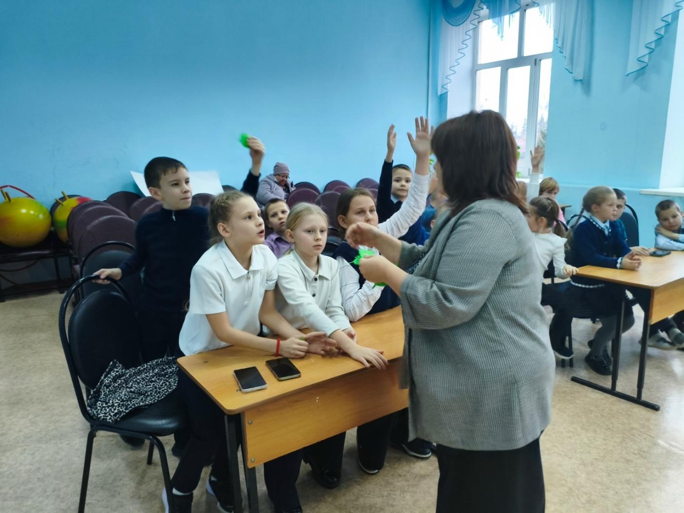 В детском секторе районного дома культуры 4 декабря 2025 года прошло мероприятие "Дерево здоровья"