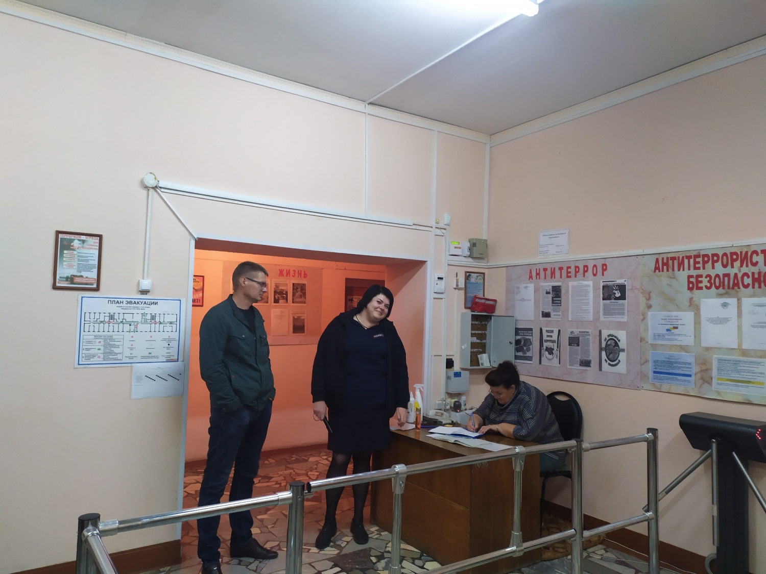 Межведомственный профилактический рейд по местам концентрации подростков проведен 21 сентября 