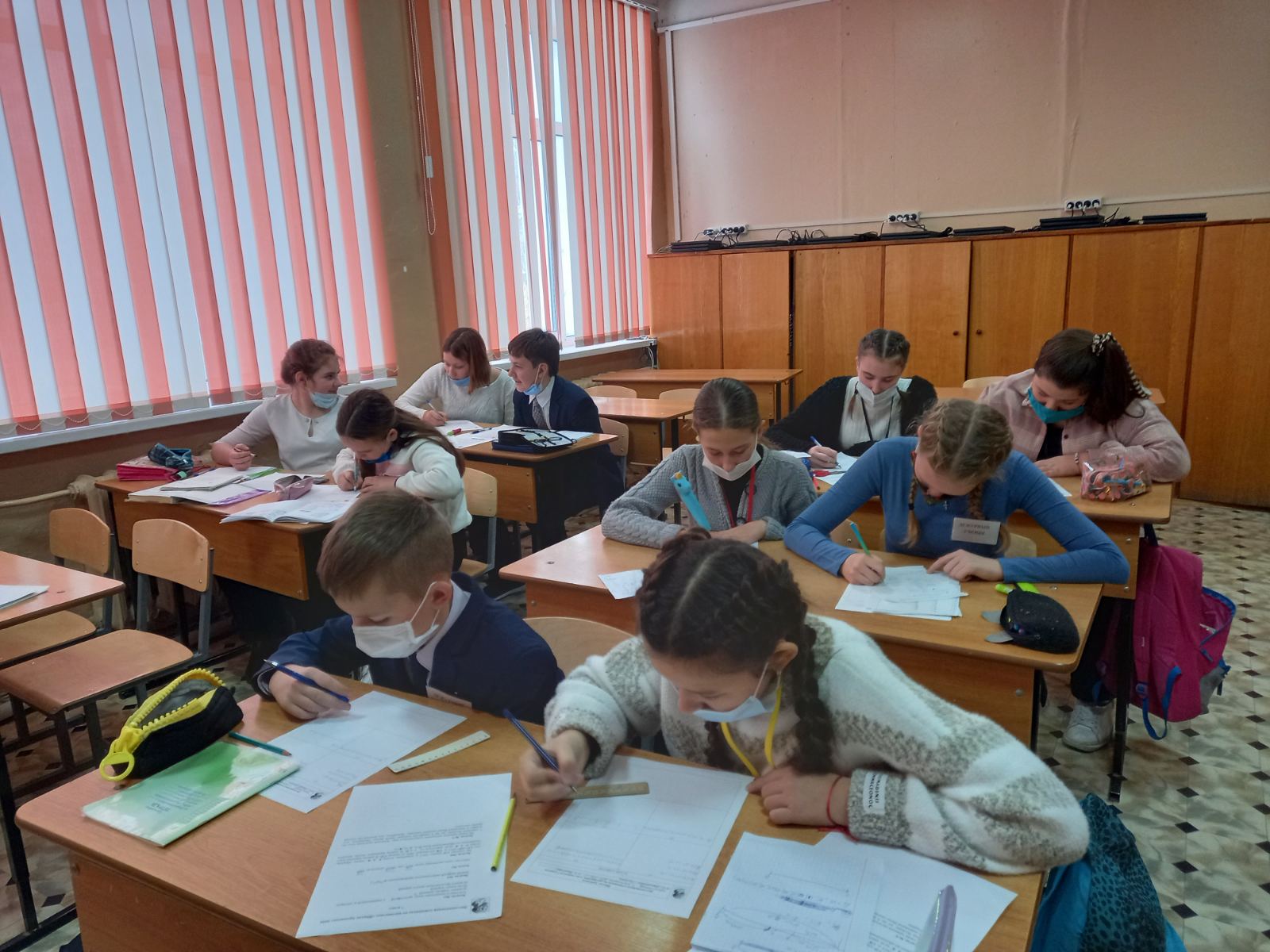 В рамках регионального проекта «Школа Архимеда» 27-28 ноября 2020 года в общеобразовательных организациях прошла дистанционная олимпиада по математике В рамках регионального проекта «Школа Архимеда» 27-28 ноября 2020 года в общеобразовательных организациях прошла дистанционная олимпиада по математике