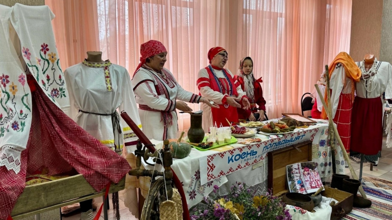 В преддверии Дня народного единства, 1 ноября, в Доме искусств г.Сердобска проходил V Межрегиональный фестиваль «Мост Дружбы» 