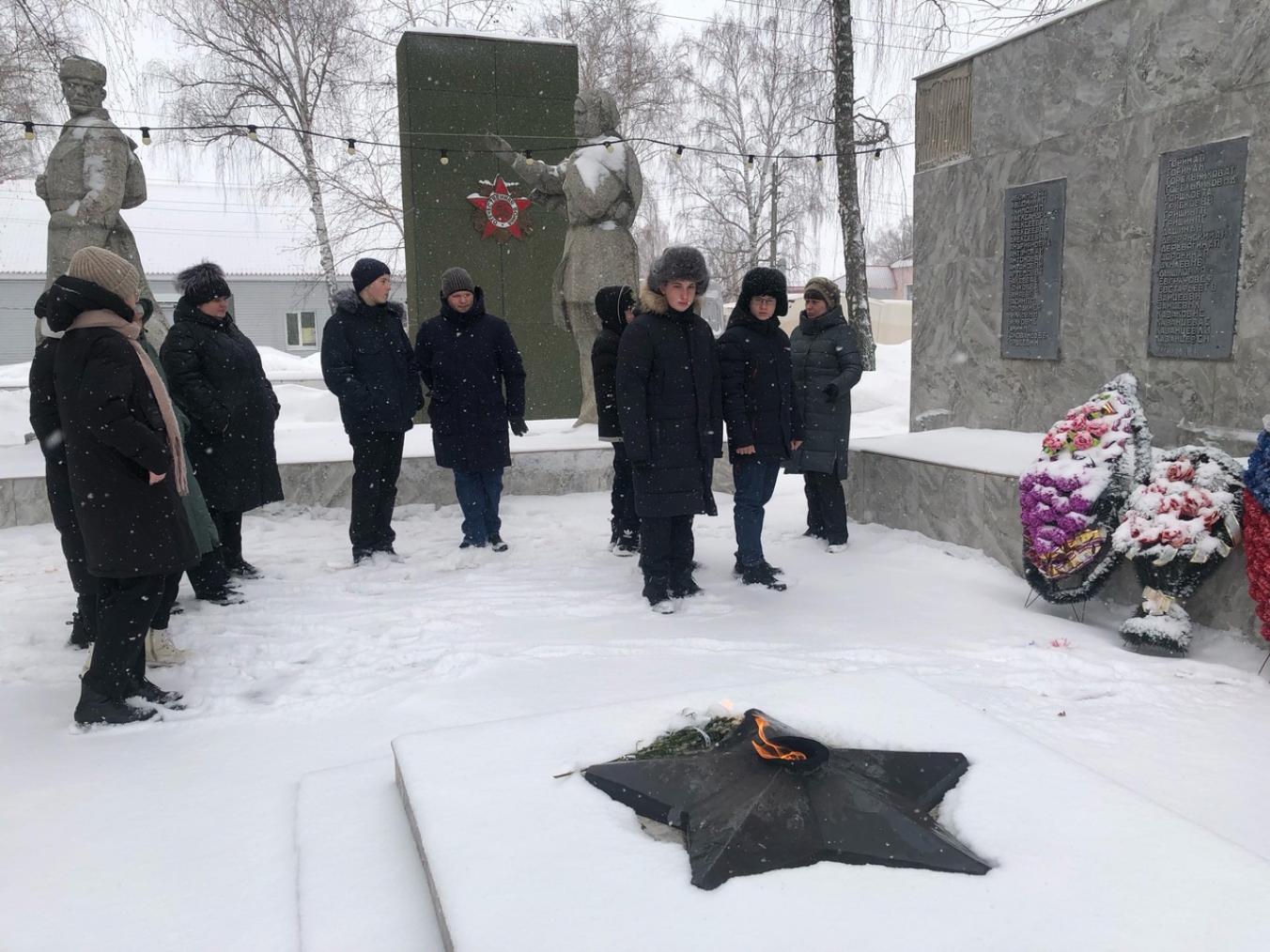Модельной библиотекой для учащихся школы д. Названовка 26 января 2024 года была проведена экскурсия «Путешествие сквозь века» Модельной библиотекой для учащихся школы д. Названовка 26 января 2024 года была проведена экскурсия «Путешествие сквозь века»