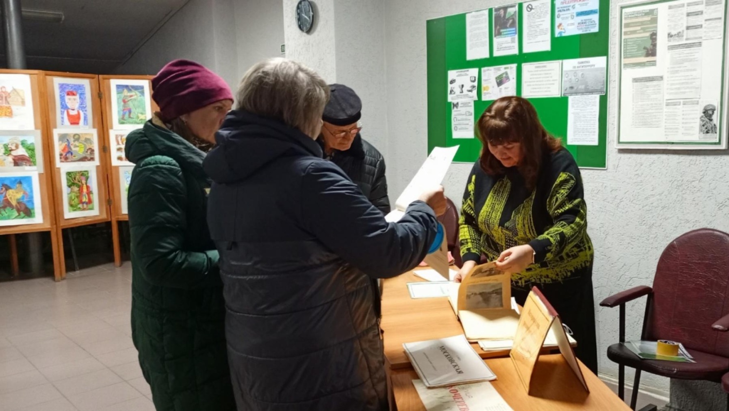 В рамках Всероссийской акции " Ночь искусств" 3 ноября 2024 года бала подготовлена площадка «История улиц родного посёлка Колышлей»