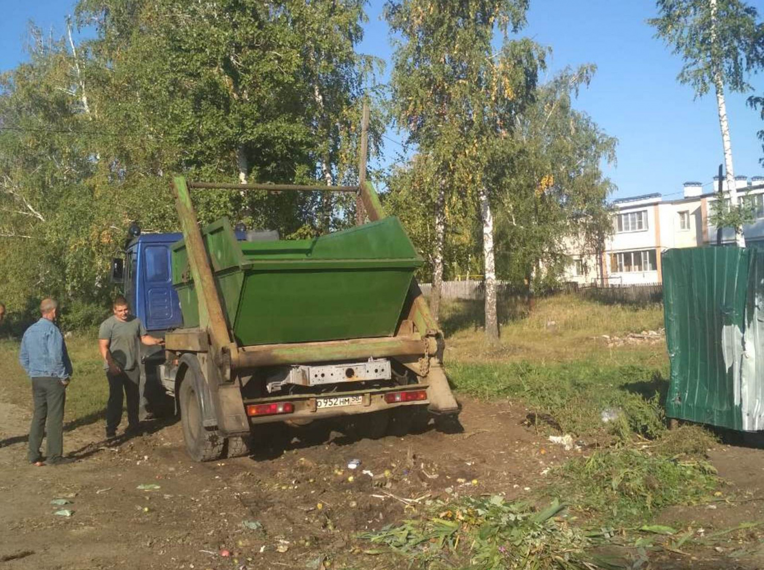 В Колышлейский район поступила первая партия контейнеров для крупногабаритных отходов В Колышлейский район поступила первая партия контейнеров для крупногабаритных отходов