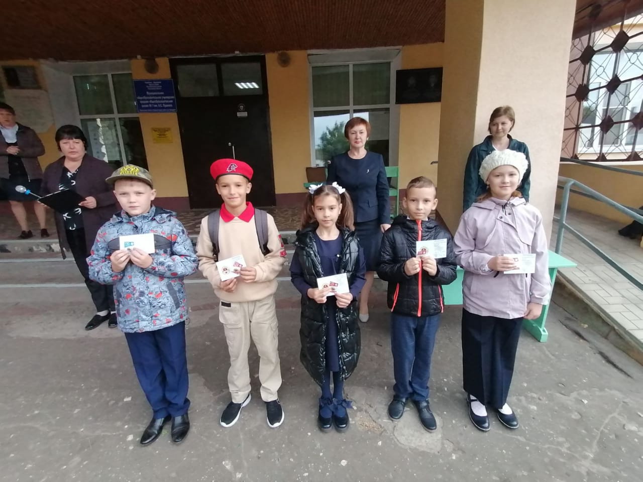 В Колышлейском районе продолжается вручение знаков ВФСК ГТО и удостоверений к ним