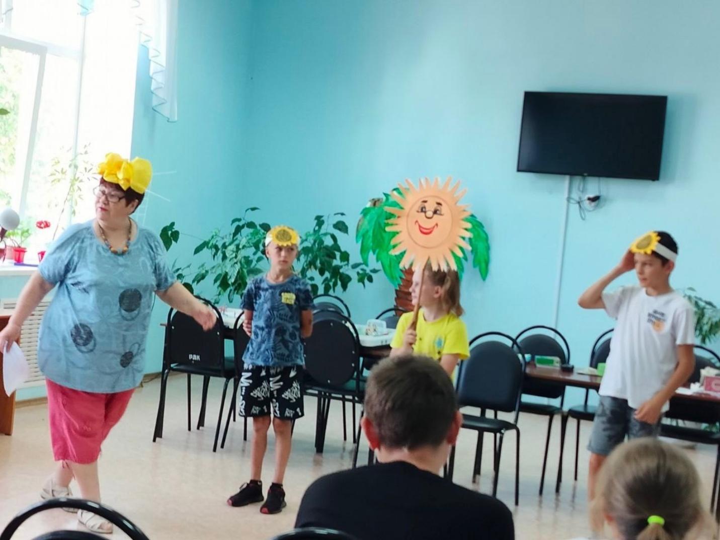 2 июля в Детском секторе РДК прошла игровая - познавательная программа «В гостях у подсолнуха» 
