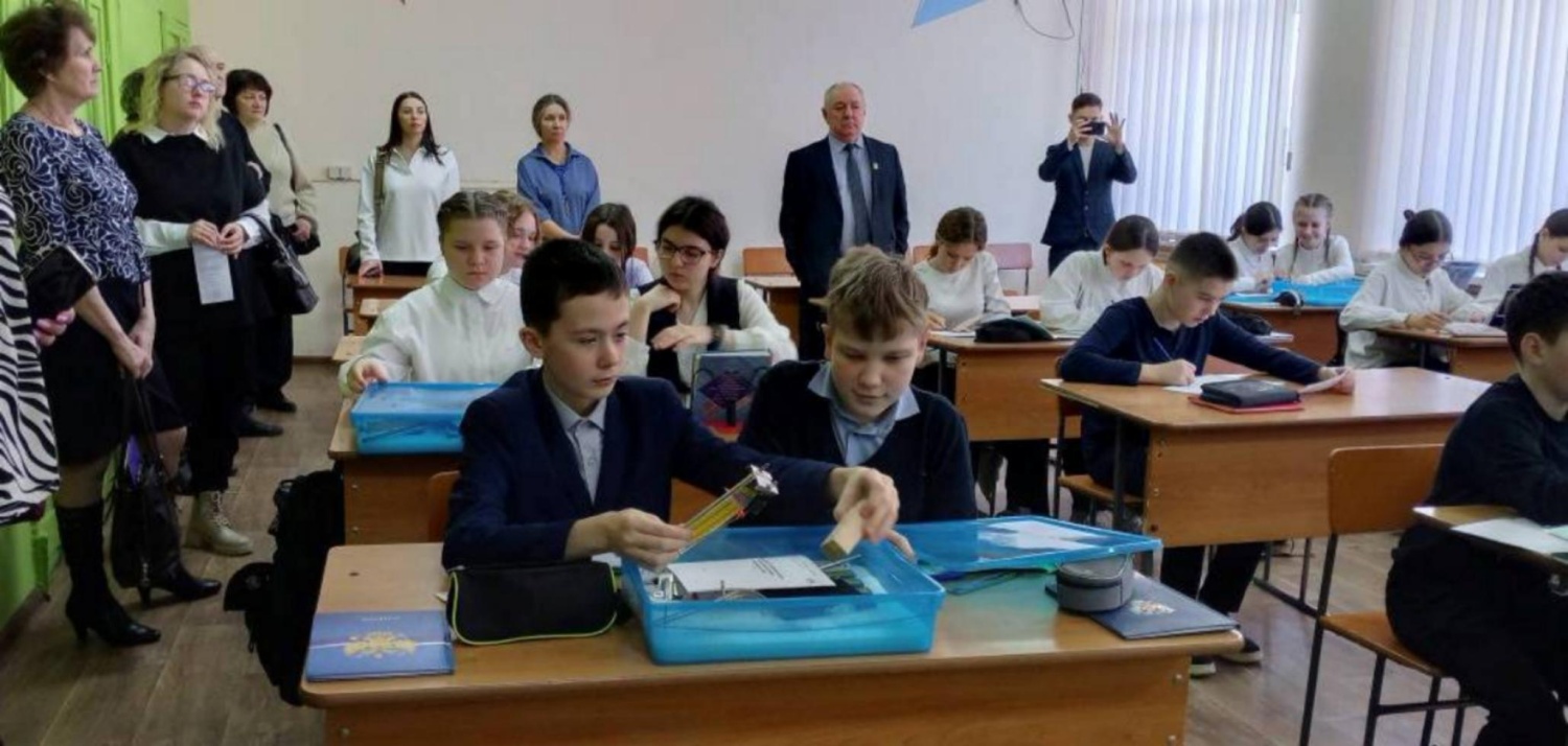В базе МОУ СОШ №1 р.п.Колышлей 19 марта 2025 года прошел обучающем семинаре