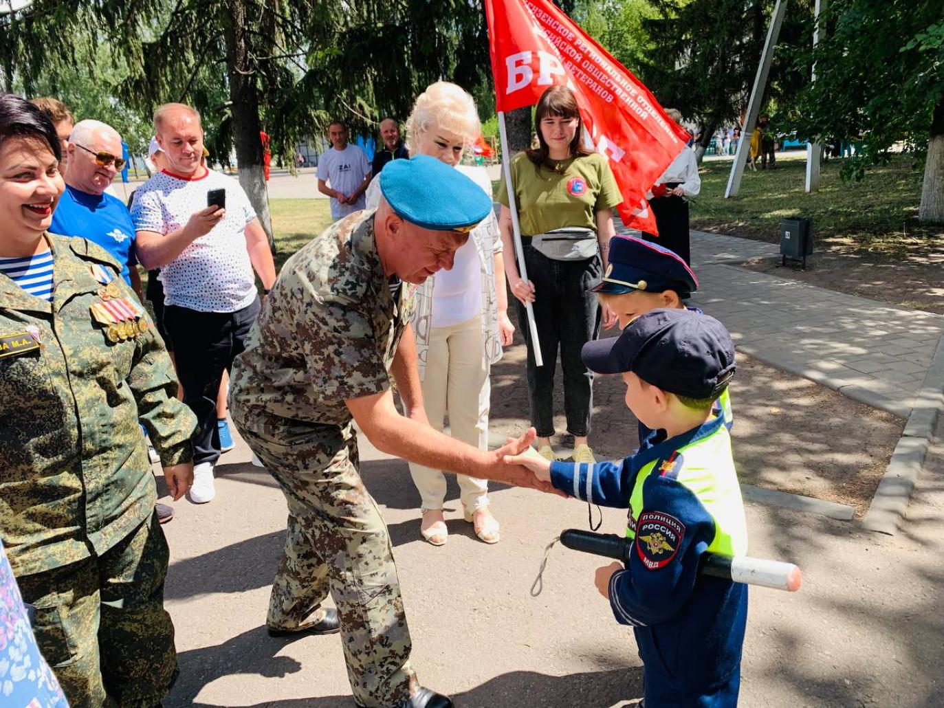 В поселке Колышлей 27 июля в одиннадцатый раз состоялась встреча с участниками регионального автопробега
