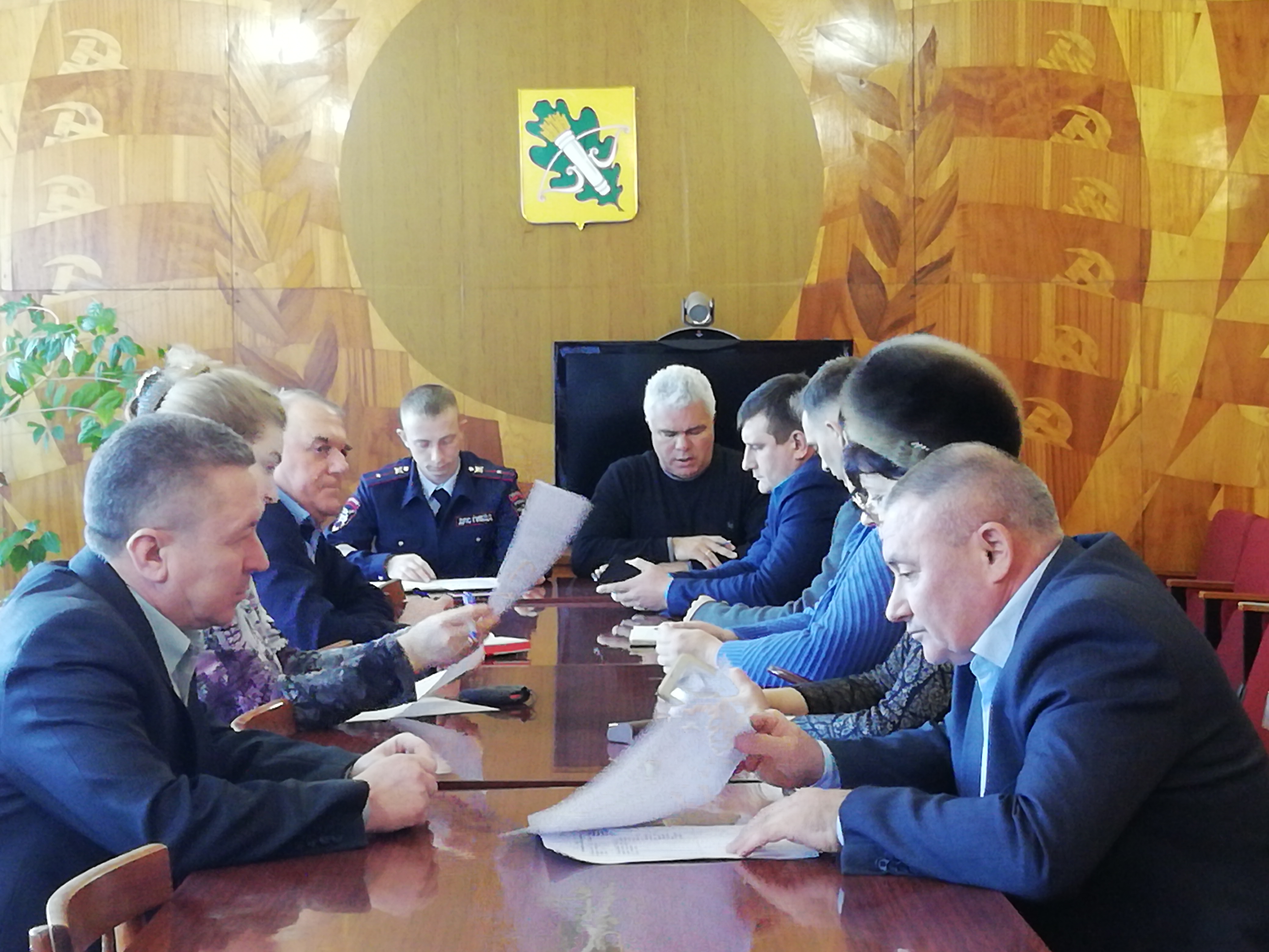 В Администрации Колышлейского района 26 ноября 2019 года состоялось очередное заседание межведомственной комиссии по безопасности дорожного движения
