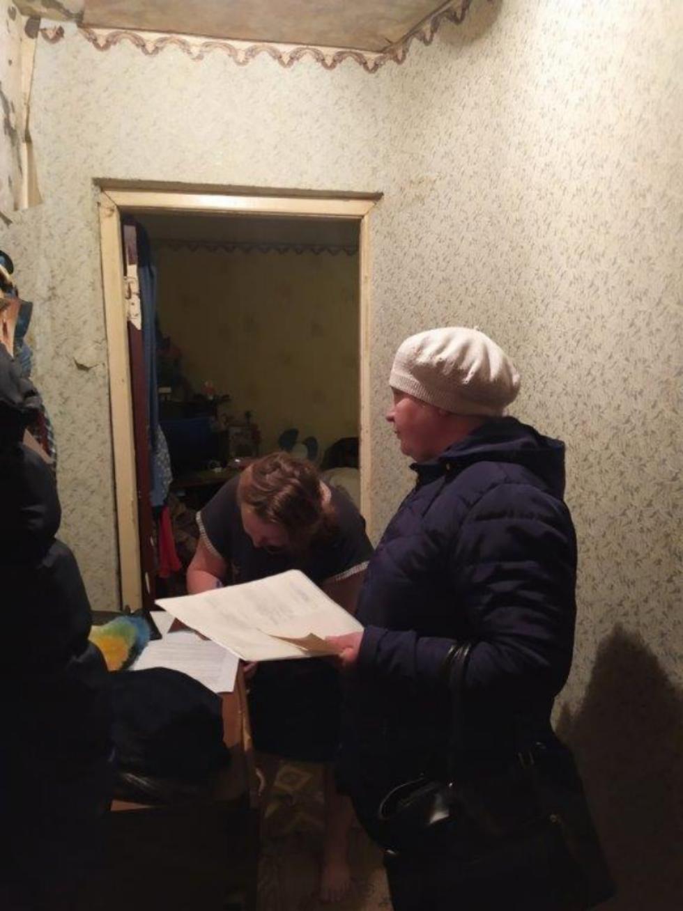 Экстренный выезд мобильной бригады КЦСОН в п. Лесной состоялся 19 октября 2022 года Экстренный выезд мобильной бригады КЦСОН в п. Лесной состоялся 19 октября 2022 года