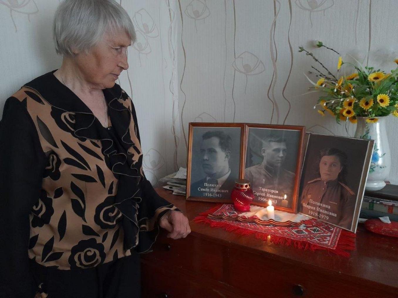 Специалисты Центра социального обслуживания вместе со своими получателями услуг 21 июня 2023 года приняли участие в акции «Свеча памяти»