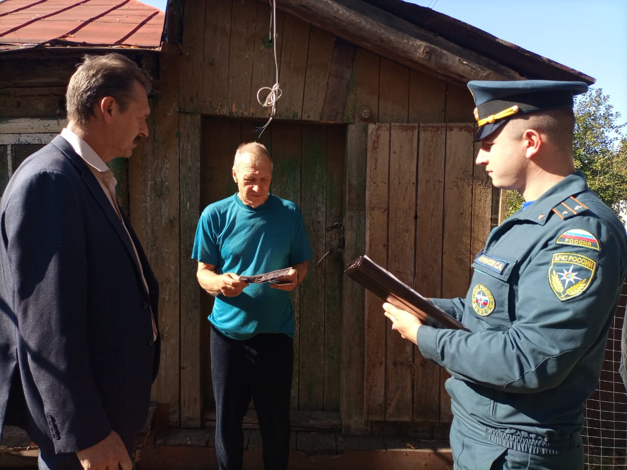 В деревне Карауловке 27 сентября проведен профилактический рейд по пожарной безопасности 