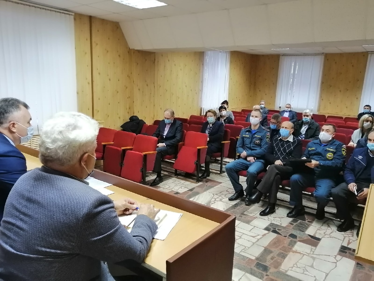 В Администрации Колышлейского района было проведено заседание комиссии по чрезвычайным ситуациям и обеспечению пожарной безопасности