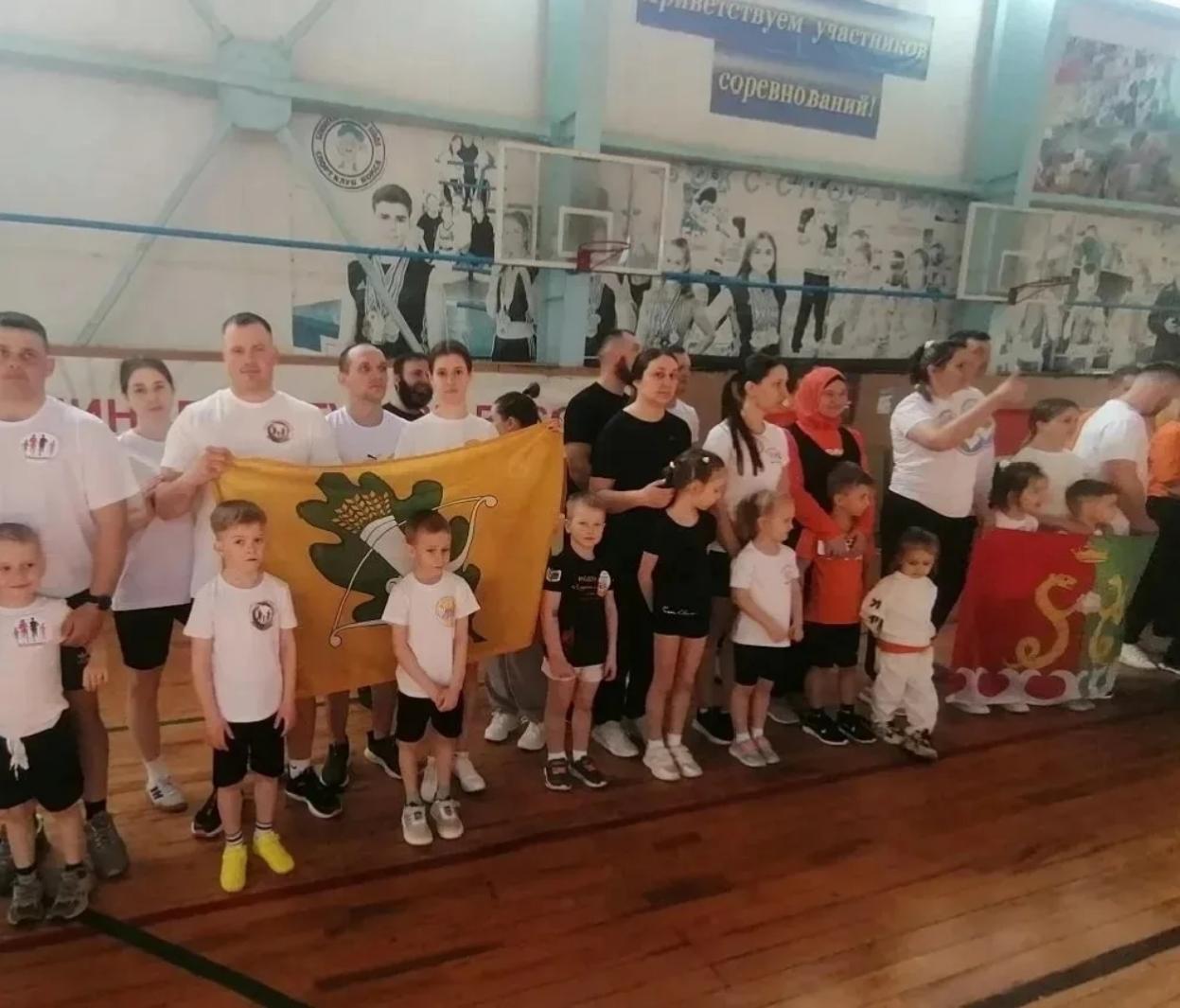Спортивный комплекс "Хопер" в р. п. Беково 4 апреля 2026 года собрал лучшие семьи Пензенской области Спортивный комплекс "Хопер" в р. п. Беково 4 апреля 2026 года собрал лучшие семьи Пензенской области