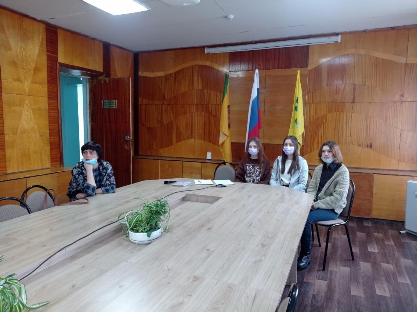 Участники конкурса "Большая перемена" приняли участие в ВКС с Министром образования Пензенской области Участники конкурса "Большая перемена" приняли участие в ВКС с Министром образования Пензенской области