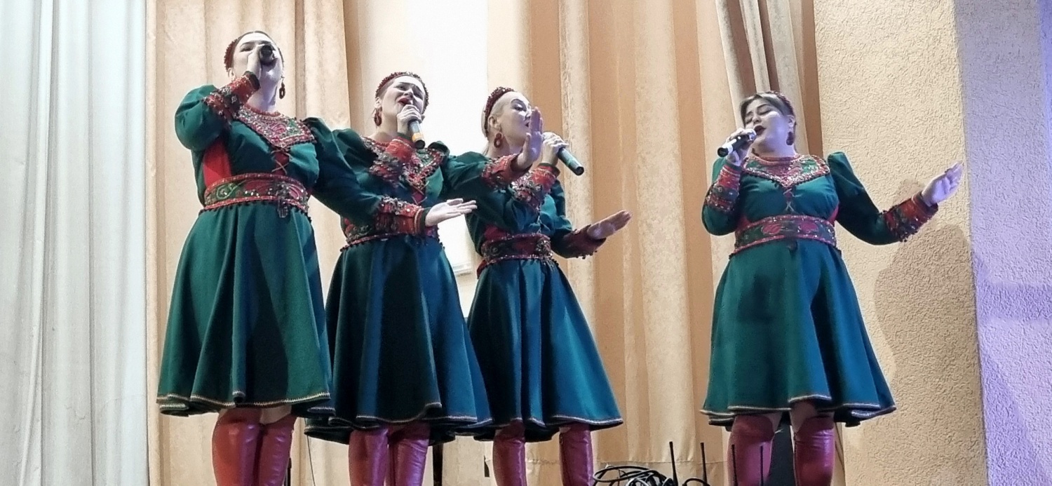 В Районном доме культуры 25 апреля состоялось торжественное мероприятие, посвященное Дню местного самоуправления.