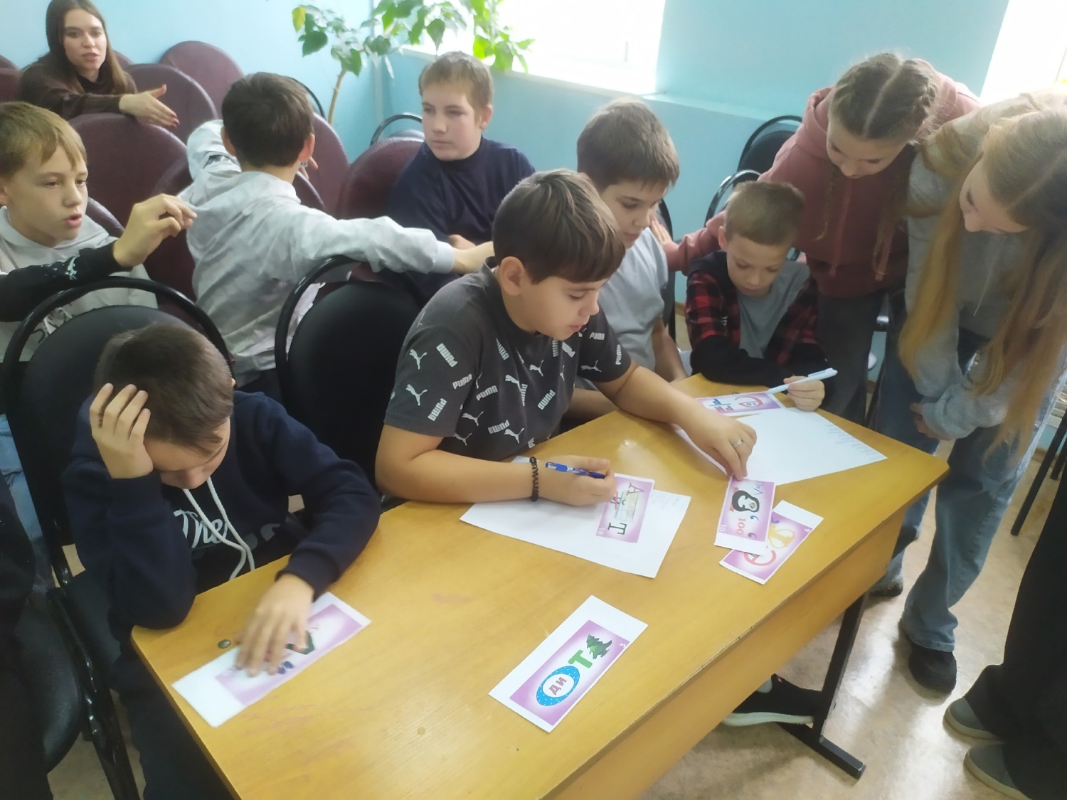 В Районном Доме культуры 31 октября 2025 года царила атмосфера познания и веселья