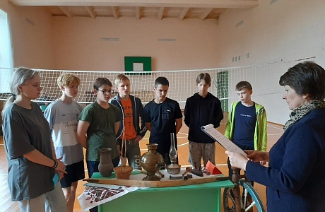  В д.Названовка специалистами библиотеки проведен патриотический квест «Родной свой край люби и знай»