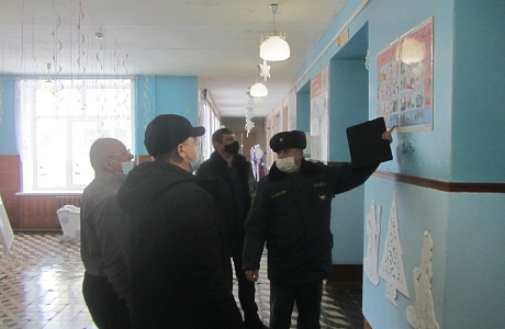 Профилактические рейды на объектах образования и культуры на предмет соблюдения на них правил пожарной безопасности и антитеррористической защищенности