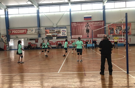 8 января 2023 года в ФОКе «Олимп» р.п.Колышлей прошло Первенство Колышлейского района по волейболу