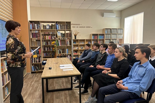 19 марта 2024 года гостями модельной библиотеки стали учащиеся  школы с. Березовка