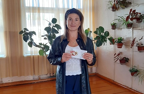 В МОУ СОШ с.Красная Горка 19 сентября 2022 года прошло торжественное вручение знаков отличия ВФСК ГТО 