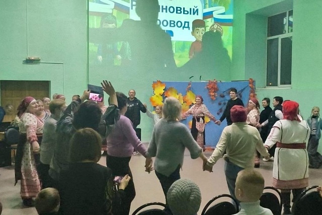 В первый понедельник ноября, 3 числа, вся Россия погрузилась в атмосферу творчества и вдохновения В первый понедельник ноября, 3 числа, вся Россия погрузилась в атмосферу творчества и вдохновения