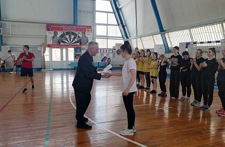 В ФОКе «Олимп» 7 марта 2022 года прошло открытое Первенство МБОУ ДО «ДЮСШ Колышлейского района» по волейболу