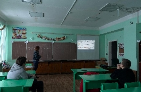 8 января 2026 года  восьмиклассники Названовской ООШ  участвовали в математической викторине «Зимний калейдоскоп», посвященной Дню математика.