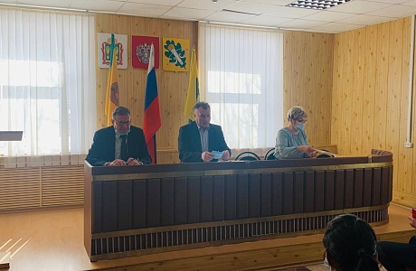 В Администрации Колышлейского района 22 марта глава администрации района Вильдан Узбеков провел расширенное совещание с руководителями организаций и учреждений района В Администрации Колышлейского района 22 марта глава администрации района Вильдан Узбеков провел расширенное совещание с руководителями организаций и учреждений района