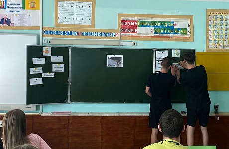 В лагере труда и отдыха «Радуга» в рамках цикла мероприятий «Для вас подростки» проведена профилактическая интерактивная игра. В лагере труда и отдыха «Радуга» в рамках цикла мероприятий «Для вас подростки» проведена профилактическая интерактивная игра.