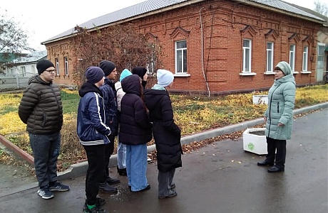 Для учащихся школы с. Хопер 3 ноября была проведена экскурсия «Путешествие сквозь века» Для учащихся школы с. Хопер 3 ноября была проведена экскурсия «Путешествие сквозь века»