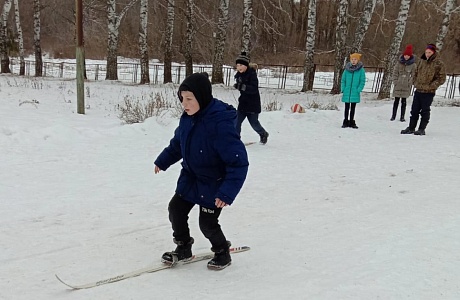 08.01. В школе прошли спортивно развлекательные зимние игры на свежем воздухе 08.01. В школе прошли спортивно развлекательные зимние игры на свежем воздухе
