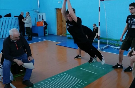 В рамках районной Спартакиады допризывной молодёжи 5-6 апреля 2024 года на базе МОУ СОШ №1 р.п.Колышлей прошёл муниципальный этап фестиваля ВФСК «ГТО» 