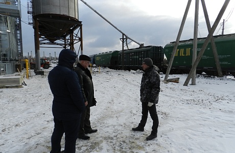 В рамках личного приема исполняющий обязанности главы администрации района Геннадий Еськин 18 января 2018 года встретился с представителем ООО «Терминал»