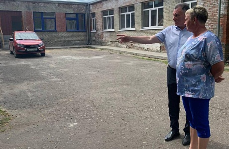 14 июня 2022 года Глава администрации Колышлейского района посетил лагерь труда и отдыха "Радуга" в деревне Названовка 14 июня 2022 года Глава администрации Колышлейского района посетил лагерь труда и отдыха "Радуга" в деревне Названовка