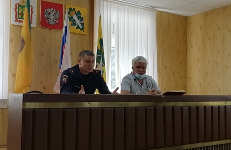 В Администрации Колышлейского района 1 июня 2021 года состоялось заседание межведомственной комиссии по безопасности дорожного движения В Администрации Колышлейского района 1 июня 2021 года состоялось заседание межведомственной комиссии по безопасности дорожного движения