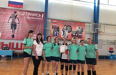 В ФОКе «Олимп» р.п.Колышлей 14 октября 2023 года прошло открытое Первенство МБОУ ДО «ДЮСШ Колышлейского района» по волейболу