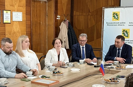 Глава Колышлейского района 26 мая 2026 года провел круглый стол с предпринимателями Глава Колышлейского района 26 мая 2026 года провел круглый стол с предпринимателями