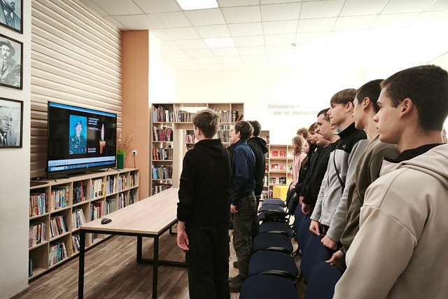 Студенты Колышлейского филиала «Сердобского многопрофильного техникума» 20 ноября стали участниками мероприятия в библиотеке